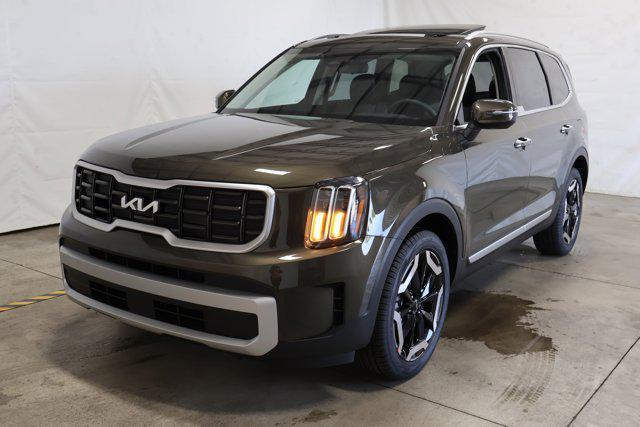 new 2025 Kia Telluride car, priced at $41,784