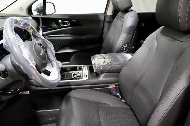 new 2026 Kia Carnival car, priced at $50,318