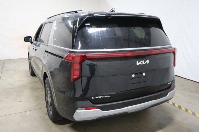 new 2025 Kia Carnival Hybrid car, priced at $43,030