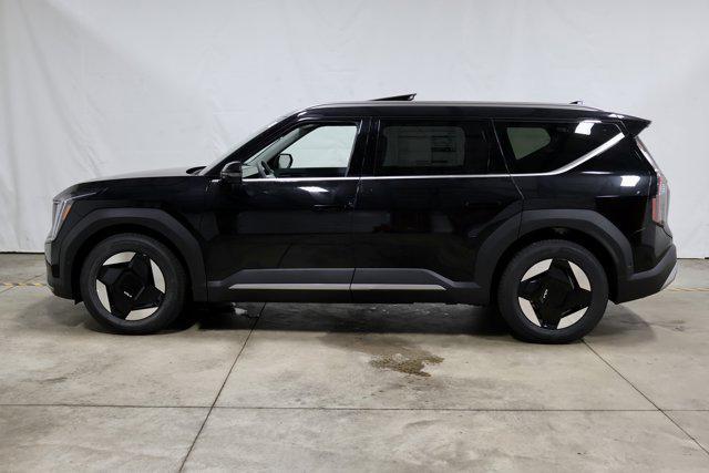 new 2026 Kia EV9 car, priced at $62,315