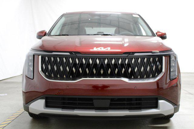 new 2025 Kia Carnival car, priced at $39,300