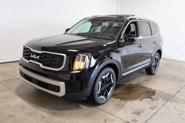 new 2025 Kia Telluride car, priced at $42,644