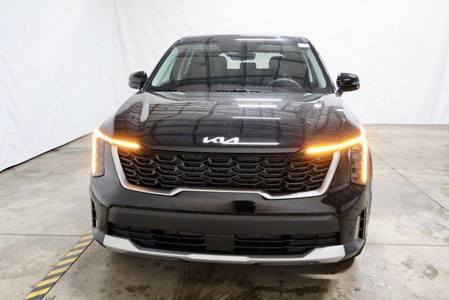 new 2025 Kia Sorento car, priced at $31,526