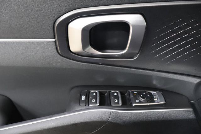 new 2025 Kia Sorento car, priced at $31,526