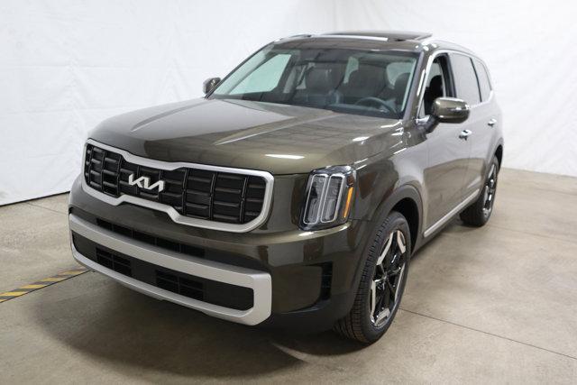 new 2025 Kia Telluride car, priced at $41,210