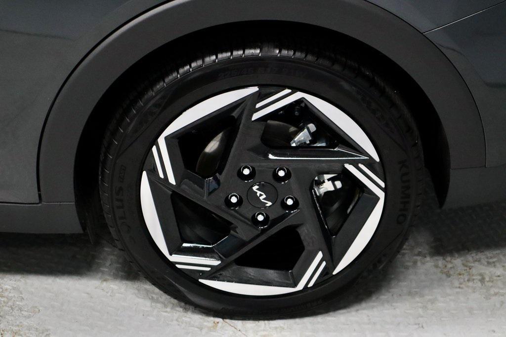 used 2025 Kia K4 car, priced at $23,132