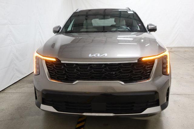 new 2025 Kia Sorento Hybrid car, priced at $44,790