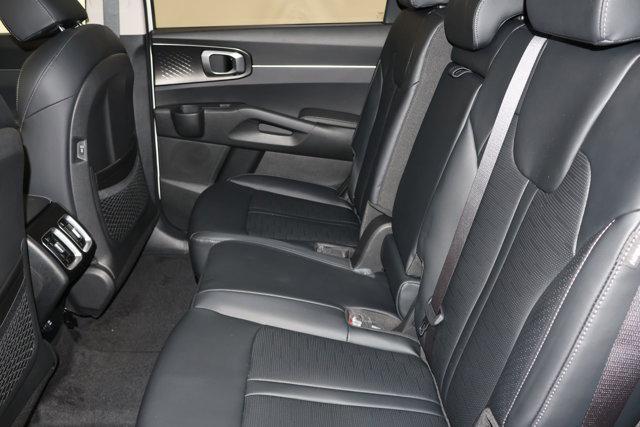 new 2026 Kia Sorento Hybrid car, priced at $42,865