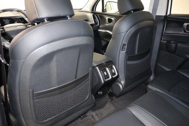 new 2026 Kia Sorento Hybrid car, priced at $42,865