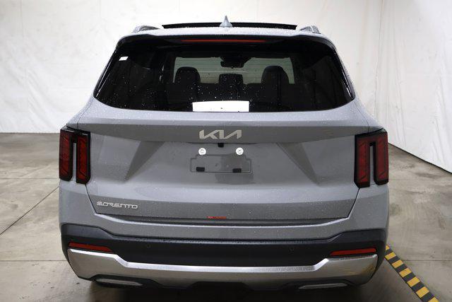 new 2025 Kia Sorento car, priced at $35,125