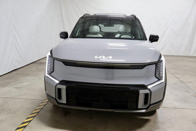 new 2026 Kia EV9 car, priced at $70,515