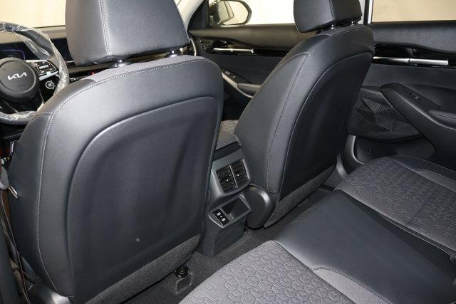 new 2026 Kia Seltos car, priced at $27,906