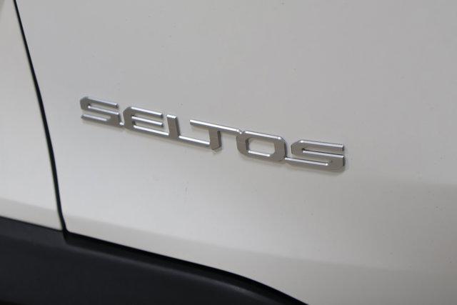new 2026 Kia Seltos car, priced at $27,906