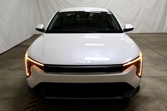 new 2025 Kia K4 car, priced at $24,111