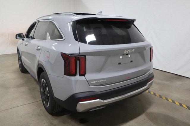 new 2025 Kia Sorento car, priced at $35,305