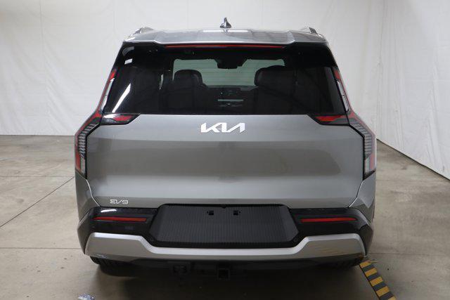 new 2024 Kia EV9 car, priced at $60,610