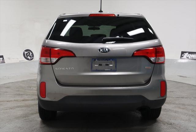 used 2015 Kia Sorento car, priced at $9,899