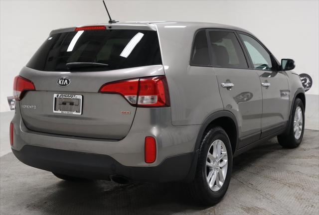 used 2015 Kia Sorento car, priced at $9,899