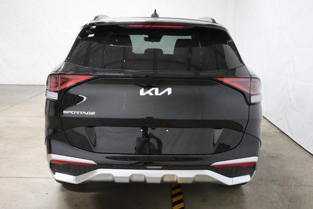 new 2025 Kia Sportage car, priced at $33,140