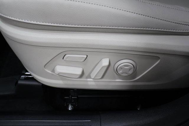 new 2025 Kia Sorento Hybrid car, priced at $44,360