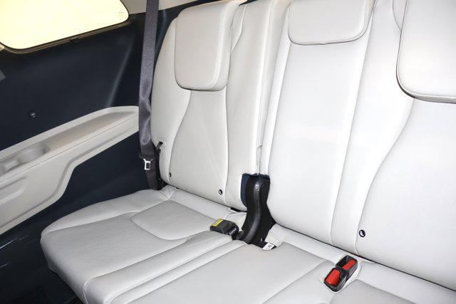 new 2026 Kia Carnival Hybrid car, priced at $43,592