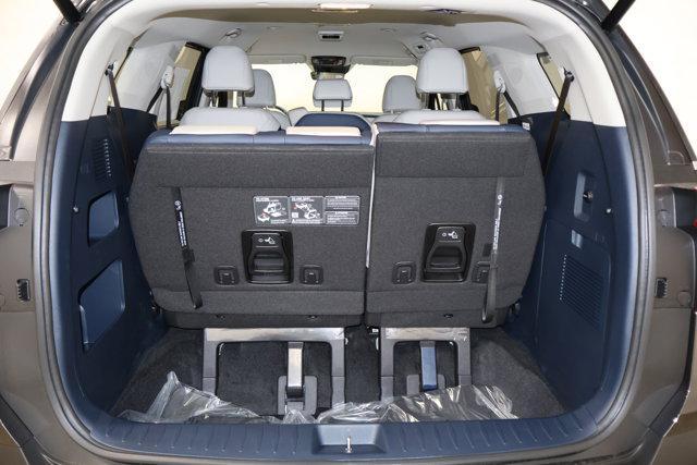 new 2026 Kia Carnival Hybrid car, priced at $43,592