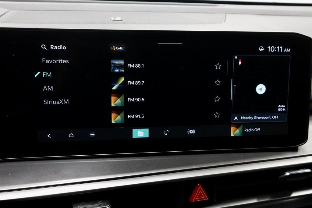 used 2024 Kia Sorento car, priced at $28,762