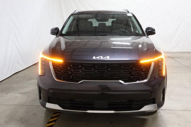 new 2025 Kia Sorento car, priced at $34,290