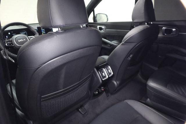new 2025 Kia Sorento car, priced at $44,085