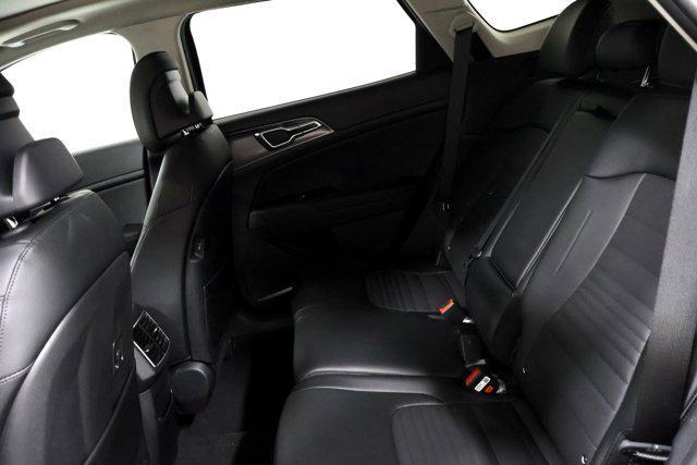new 2025 Kia Sportage car, priced at $33,310