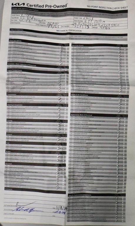 used 2022 Kia Sorento Plug-In Hybrid car, priced at $29,145