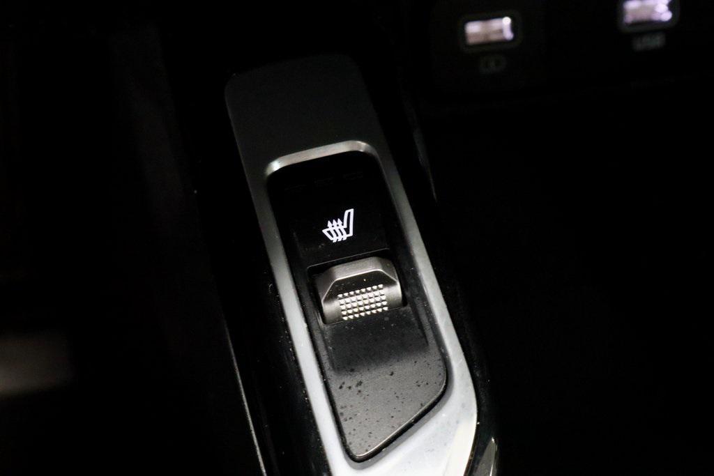 used 2022 Kia Sorento Plug-In Hybrid car, priced at $29,145