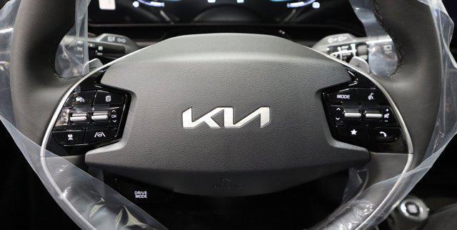 new 2025 Kia Niro car, priced at $32,890