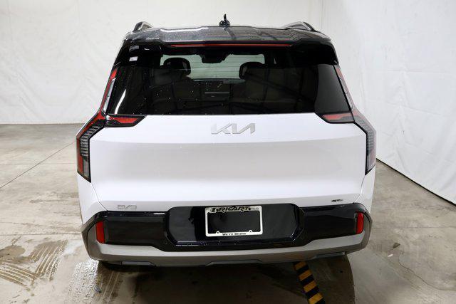 new 2026 Kia EV9 car, priced at $70,515