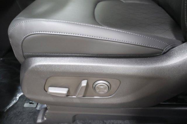 new 2026 Kia Carnival Hybrid car, priced at $51,285