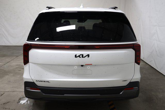 new 2026 Kia Carnival Hybrid car, priced at $51,285
