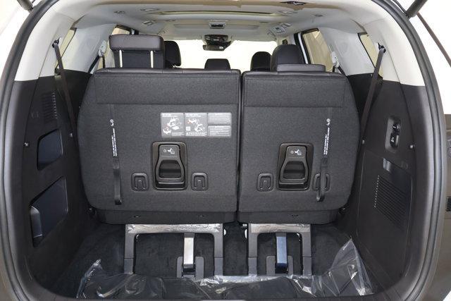 new 2026 Kia Carnival Hybrid car, priced at $51,285