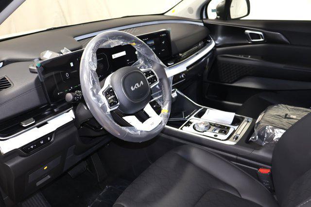 new 2026 Kia Carnival Hybrid car, priced at $51,285