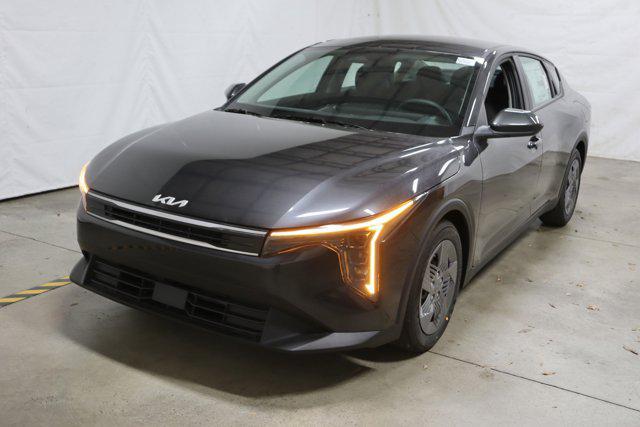 new 2025 Kia K4 car, priced at $22,006