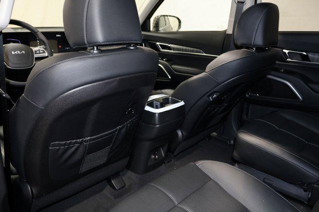new 2025 Kia Telluride car, priced at $44,495