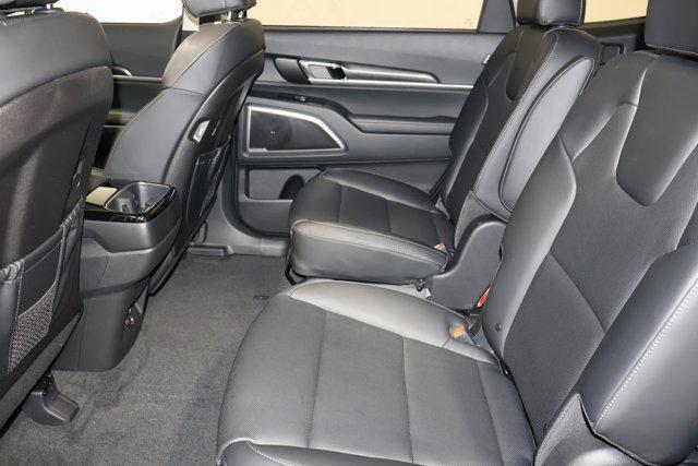 new 2025 Kia Telluride car, priced at $40,259
