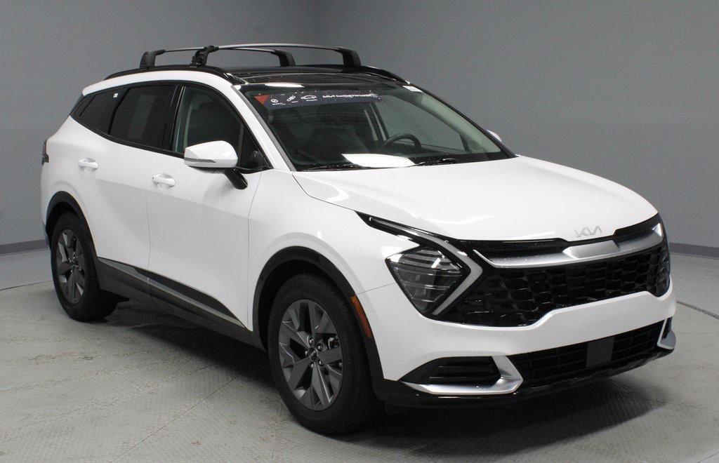 used 2025 Kia Sportage car, priced at $28,318