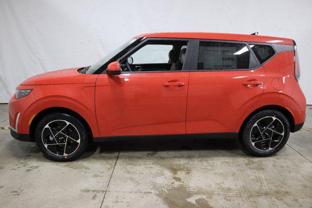 new 2025 Kia Soul car, priced at $24,677