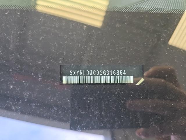 used 2025 Kia Sorento car, priced at $35,975