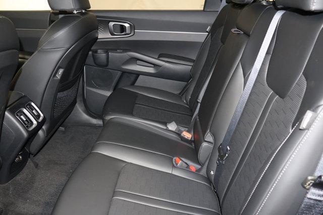 new 2025 Kia Sorento car, priced at $36,531