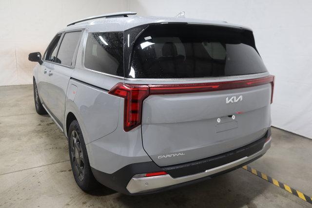 new 2025 Kia Carnival Hybrid car, priced at $48,755