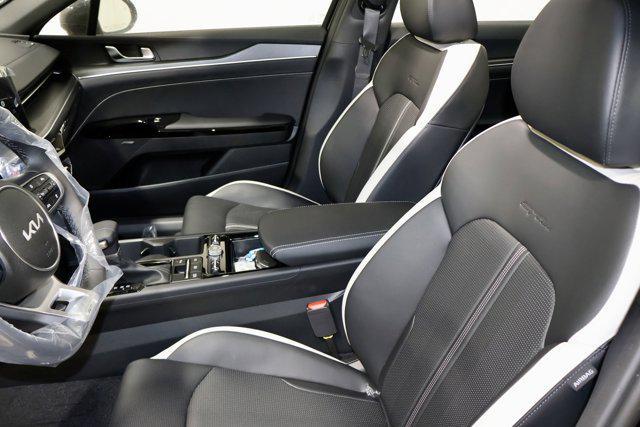 new 2025 Kia K5 car, priced at $31,508