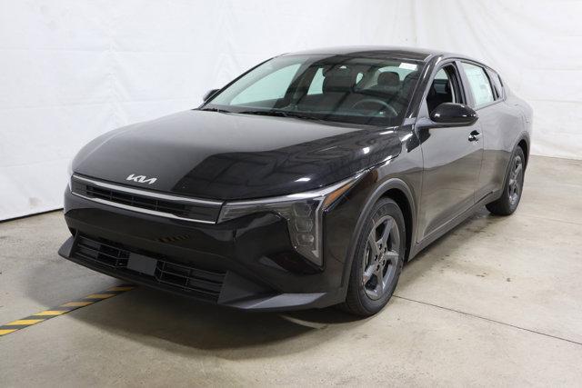 new 2025 Kia K4 car, priced at $22,988