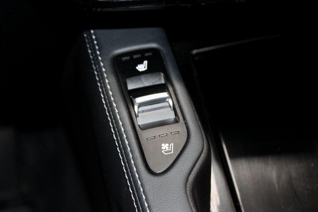 used 2024 Kia Telluride car, priced at $39,222