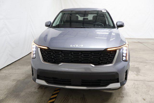 new 2025 Kia Sorento car, priced at $31,526